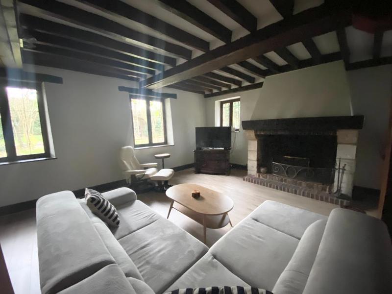 Maison - 211 m² - 6 pièces