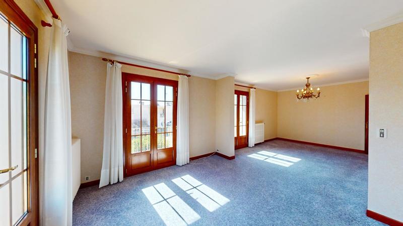 Villa - 222 m² - 7 pièces