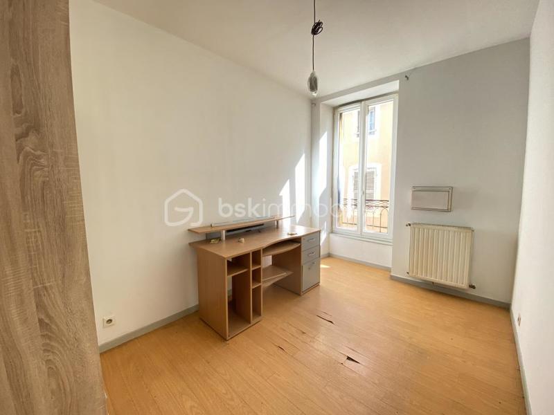 Appartement - 85 m² - 4 pièces