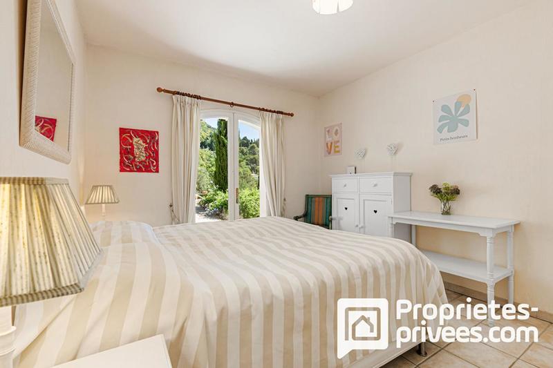 Villa - 167 m² - 5 pièces