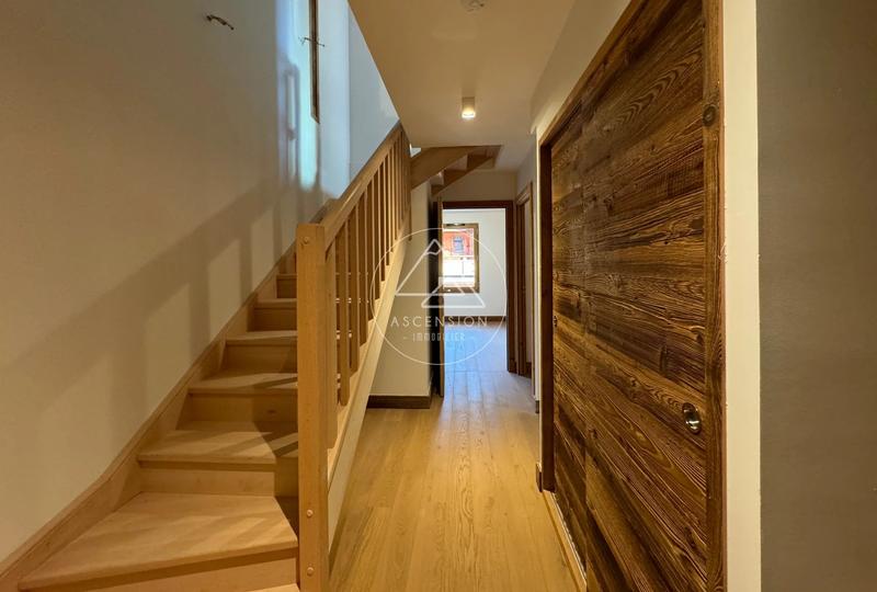 Appartement - 136 m² - 4 pièces