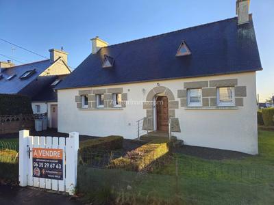 Maison - 81 m² - 4 pièces