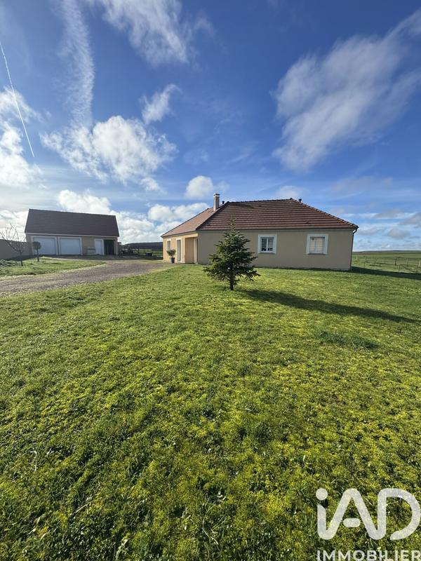 Maison - 122 m² - 5 pièces