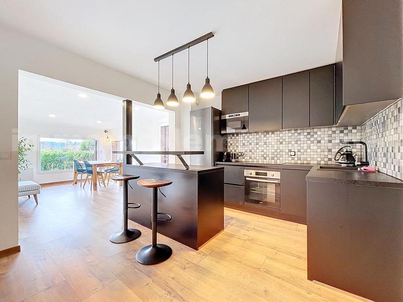 Appartement - 101 m² - 4 pièces