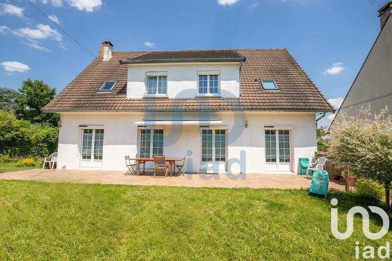 Maison - 172 m² - 9 pièces