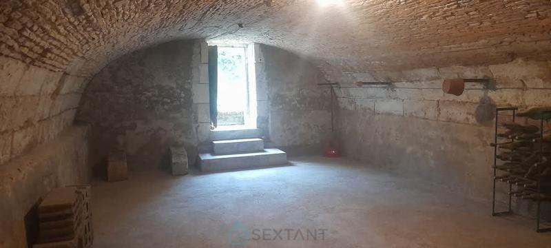 Maison - 205 m² - 7 pièces