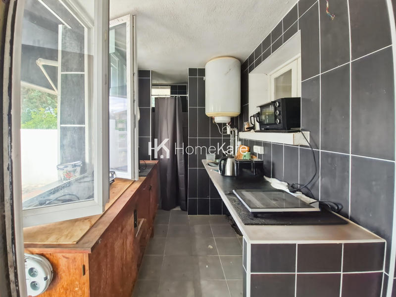 Appartement - 80 m² - 4 pièces