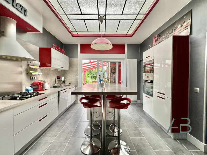 Maison ancienne - 136 m² - 5 pièces