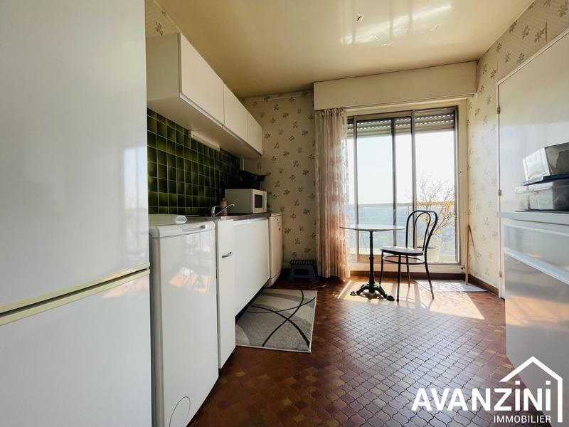 Appartement - 84 m² - 3 pièces