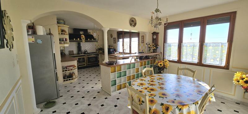 Maison - 142 m² - 4 pièces