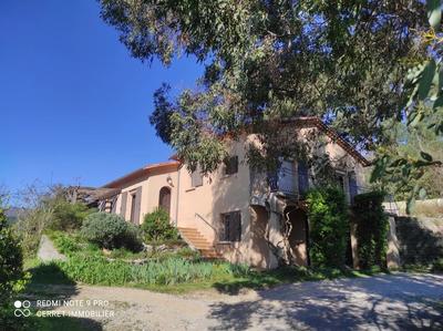 Maison - 136 m² - 6 pièces