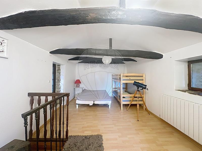 Propriété - 128 m² - 6 pièces