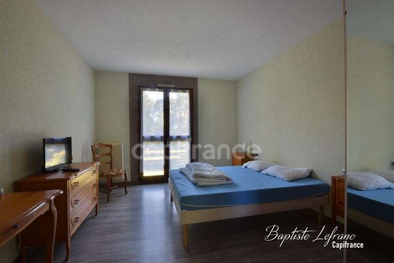 Propriété - 380 m² - 15 pièces