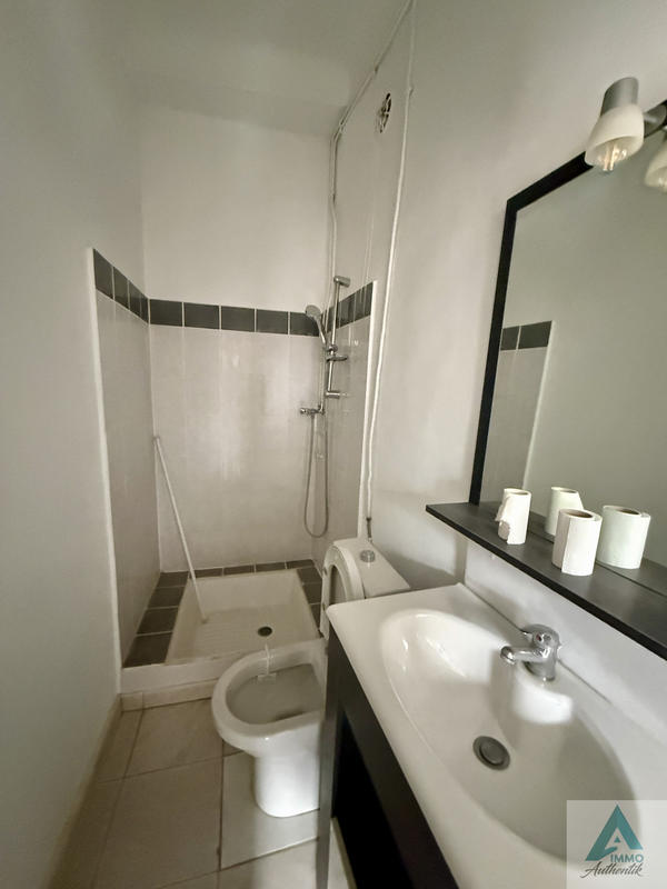 Appartement - 33 m² - 1 pièce