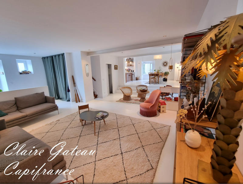 Maison - 164 m² - 6 pièces