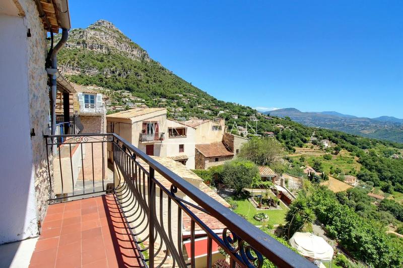 Maison de village - 67 m² - 4 pièces