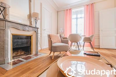 Appartement - 80 m² - 3 pièces