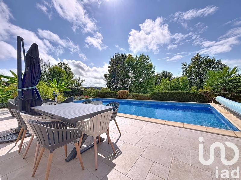 Maison - 150 m² - 5 pièces