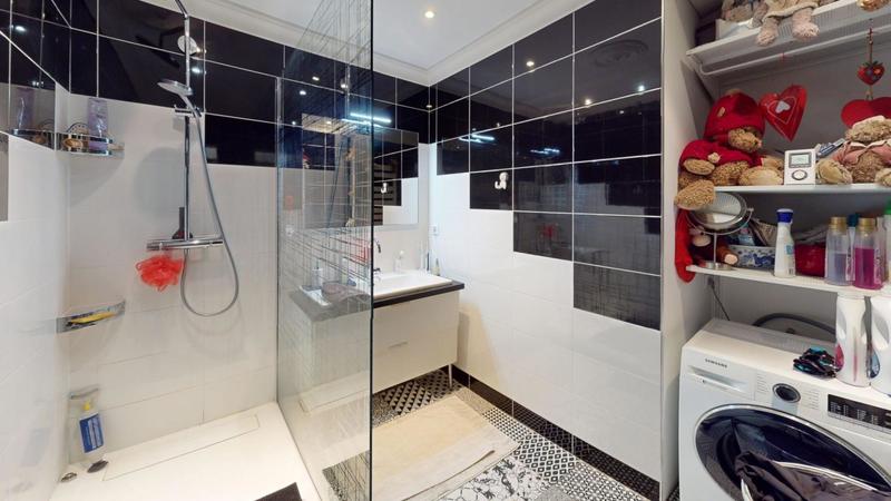 Maison de campagne - 331 m² - 9 pièces