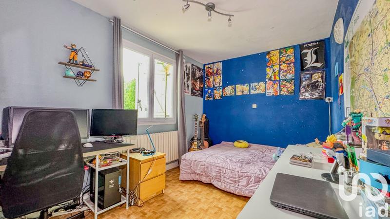 Maison - 95 m² - 5 pièces
