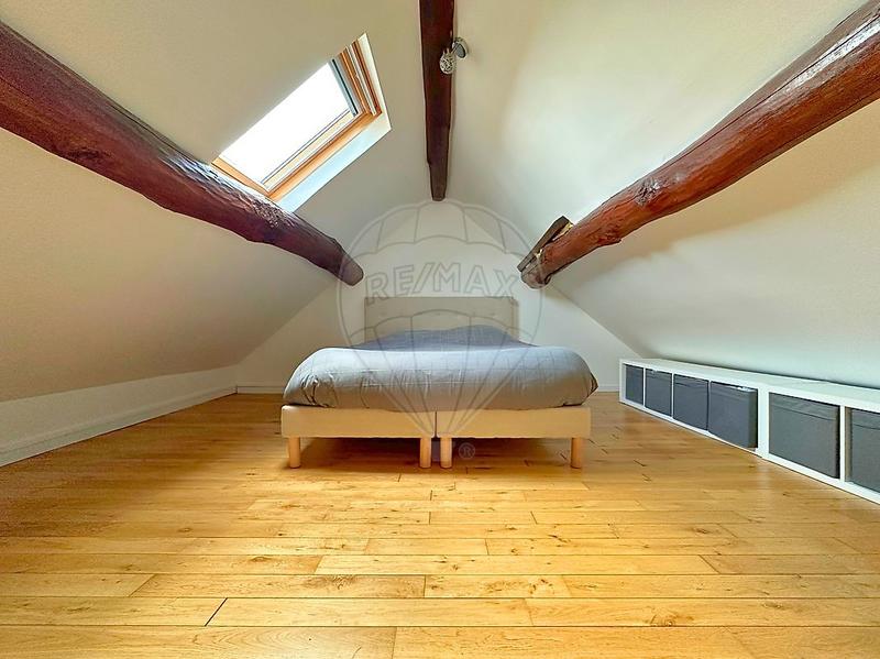 Maison - 177 m² - 6 pièces