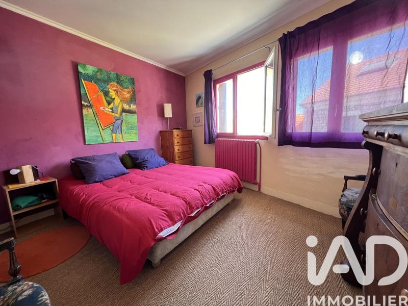 Maison - 214 m² - 8 pièces