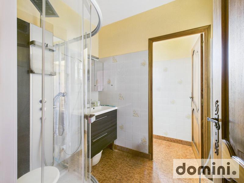 Maison - 188 m² - 9 pièces