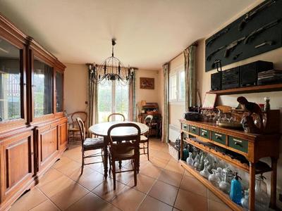 Maison - 153 m² - 6 pièces