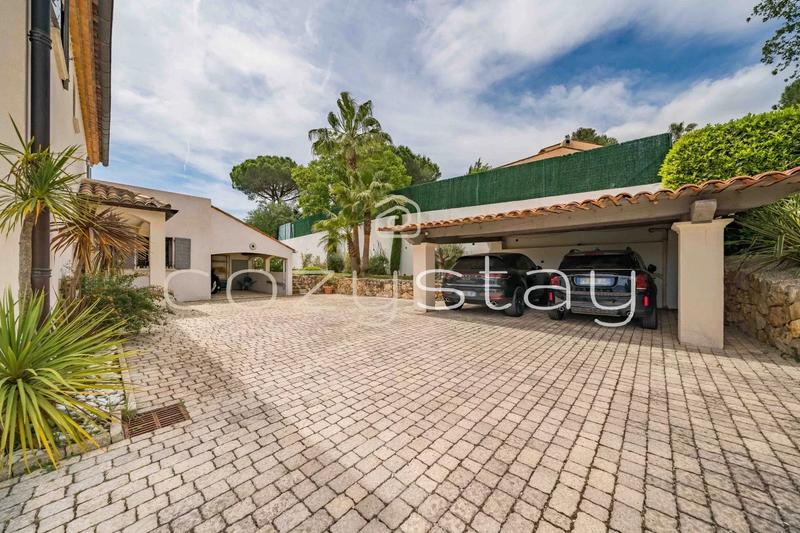 Villa - 170 m² - 5 pièces