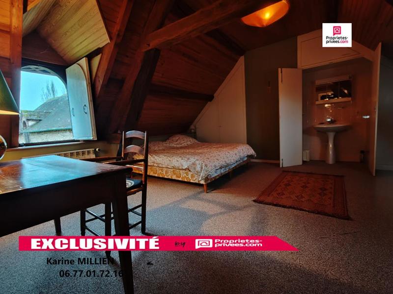 Maison - 318 m² - 12 pièces