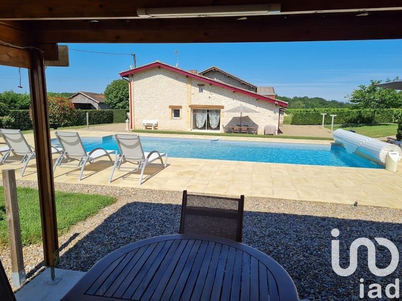 Maison de campagne - 220 m² - 5 pièces