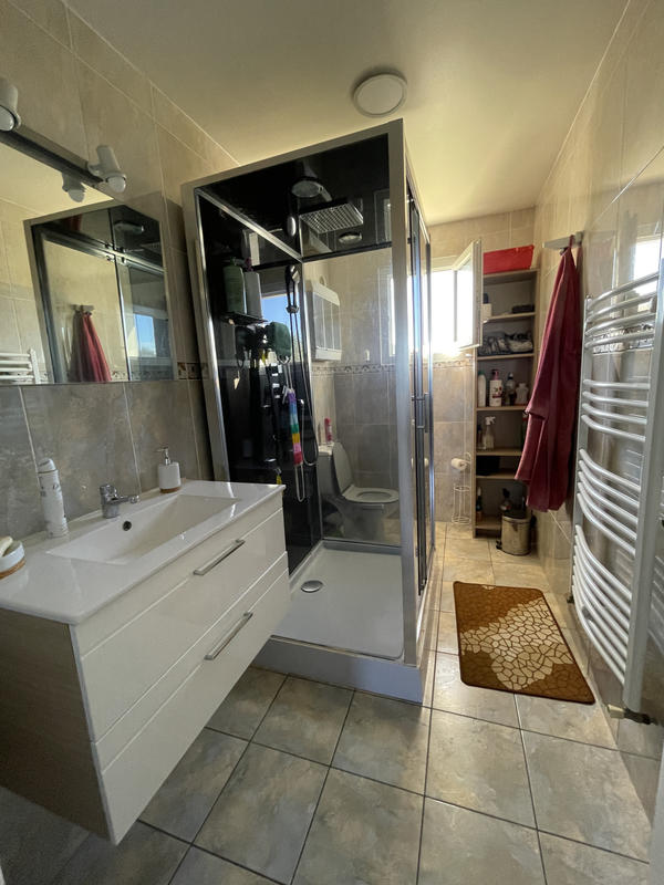 Maison - 187 m² - 7 pièces