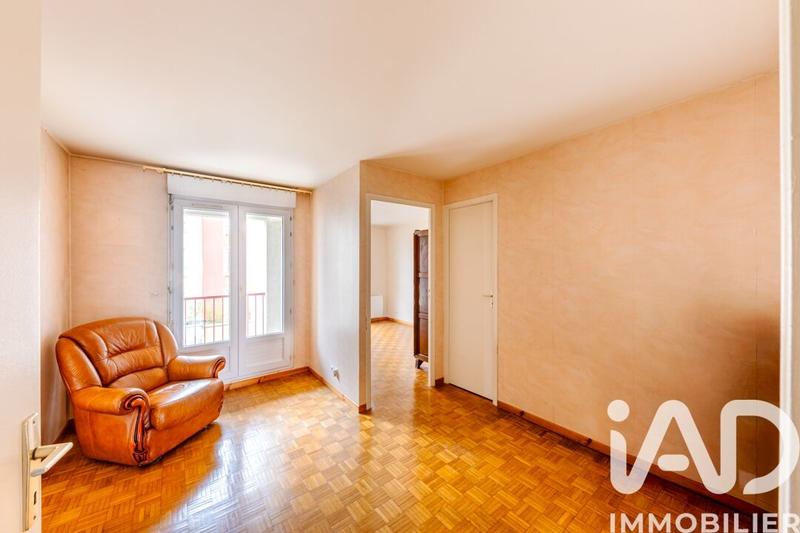 Appartement - 84 m² - 3 pièces