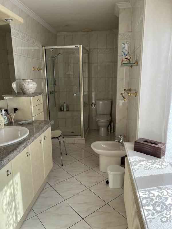 Maison - 147 m² - 5 pièces