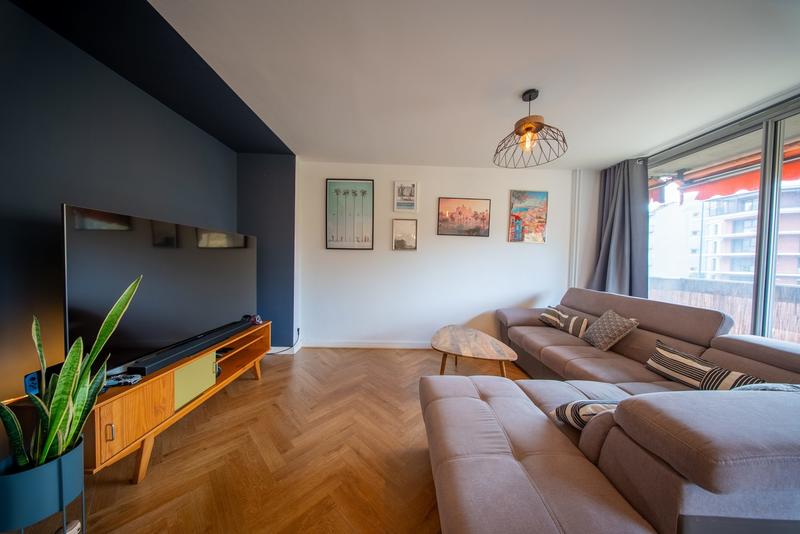 Appartement - 93 m² - 4 pièces