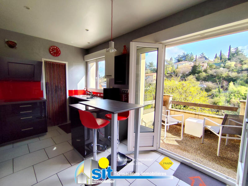 Maison - 194 m² - 8 pièces