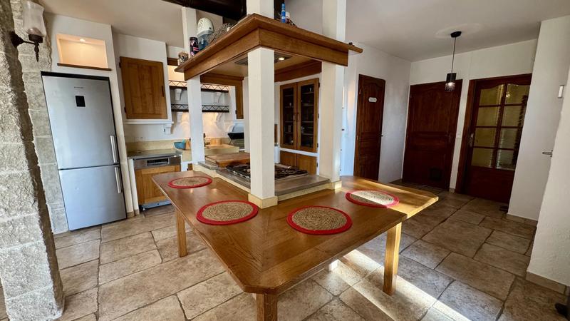 Villa - 149 m² - 4 pièces