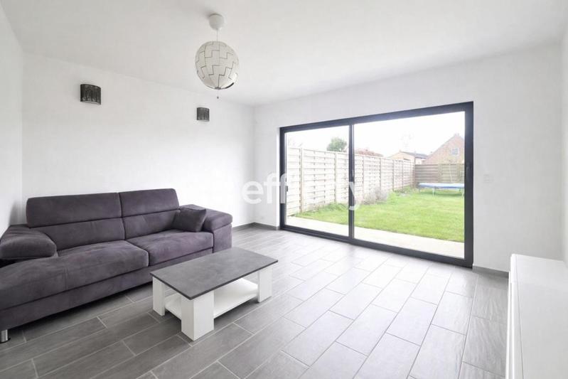 Maison - 107 m² - 6 pièces