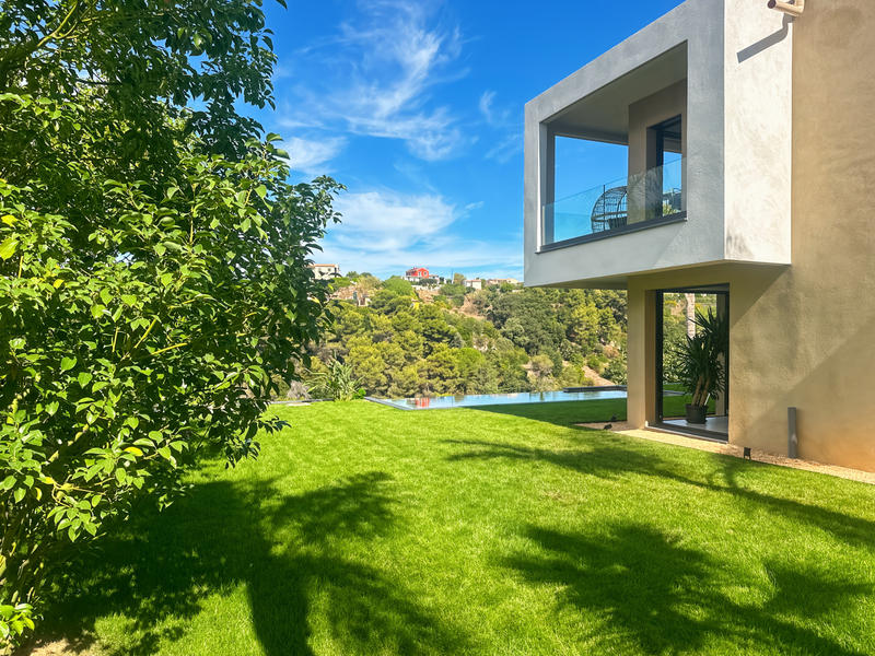 Maison - 156 m² - 5 pièces