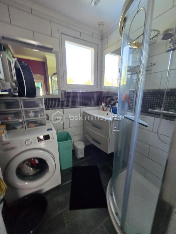 Pavillon - 77 m² - 4 pièces