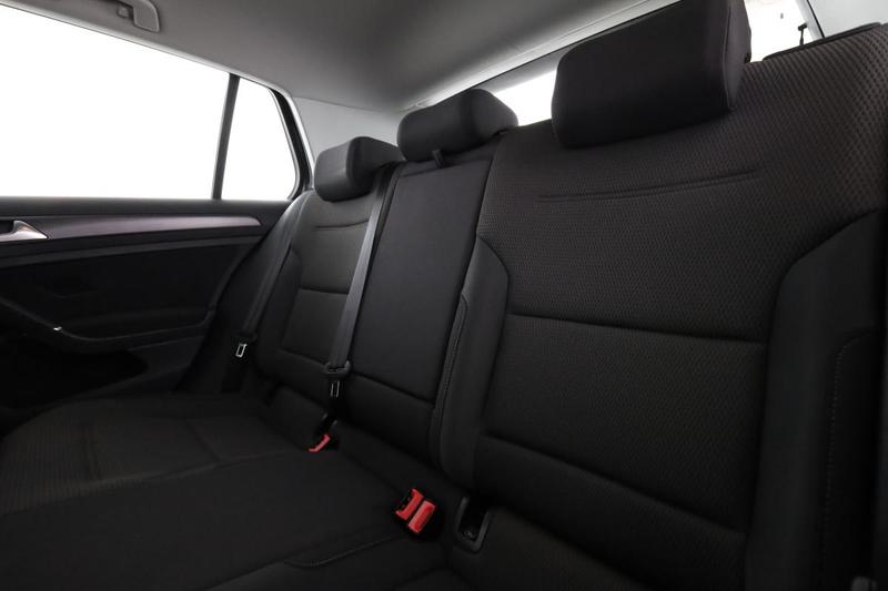 Volkswagen Golf VII 1.6 Tdi BlueMotion Tech Confortline Dsg7 5p 115 ch