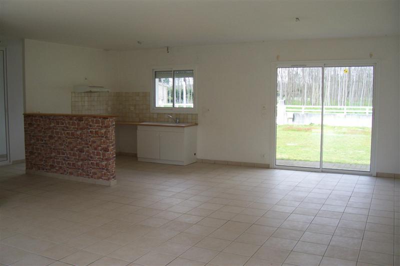 Maison - 99 m² - 4 pièces