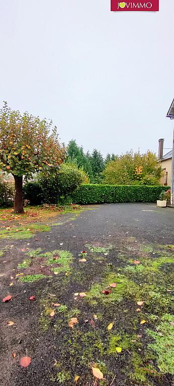 Maison - 262 m² - 12 pièces