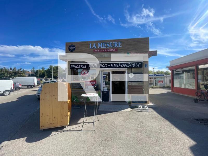 Local commercial - 50 m² - 1 pièce