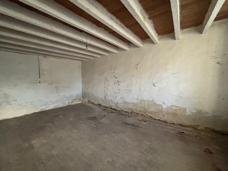 Maison - 300 m² - 5 pièces