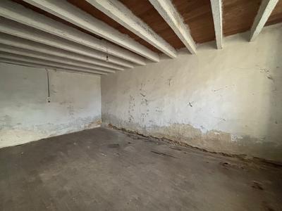 Maison - 300 m² - 5 pièces