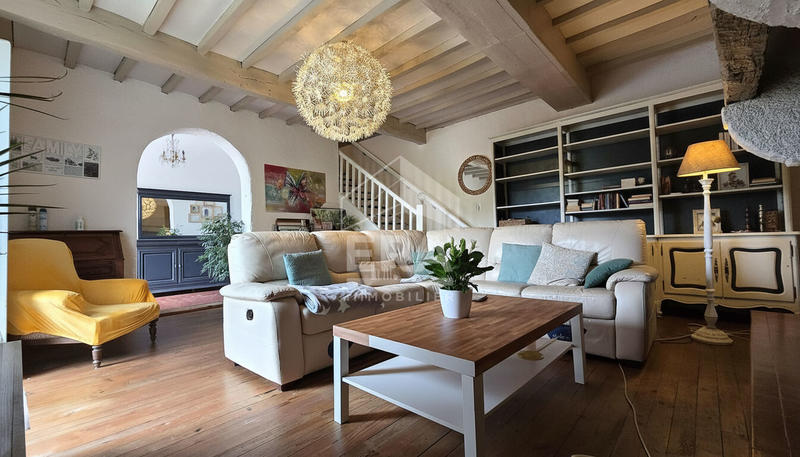 Maison - 174 m² - 4 pièces