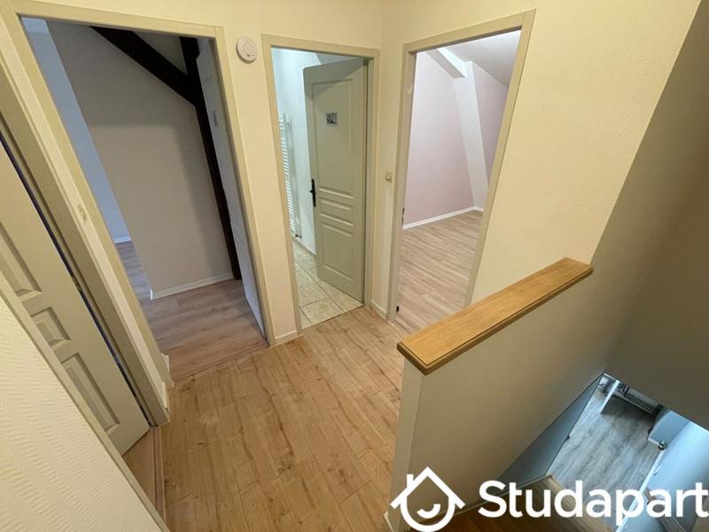 Appartement - 98 m² - 5 pièces