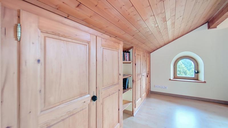 Maison - 258 m² - 5 pièces