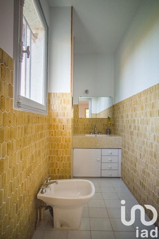 Maison - 251 m² - 10 pièces